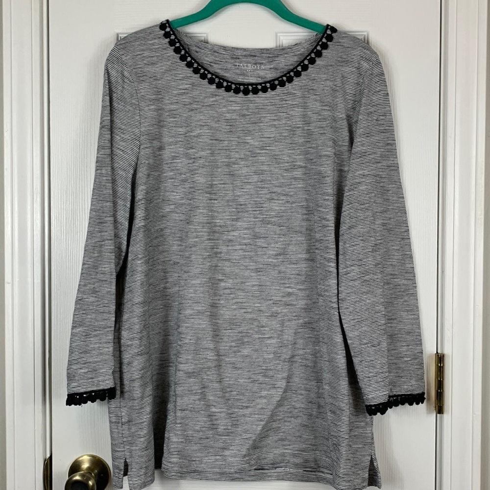 Talbots black/white 3/4 length sleeves with black Pom-Pom detail. Size large